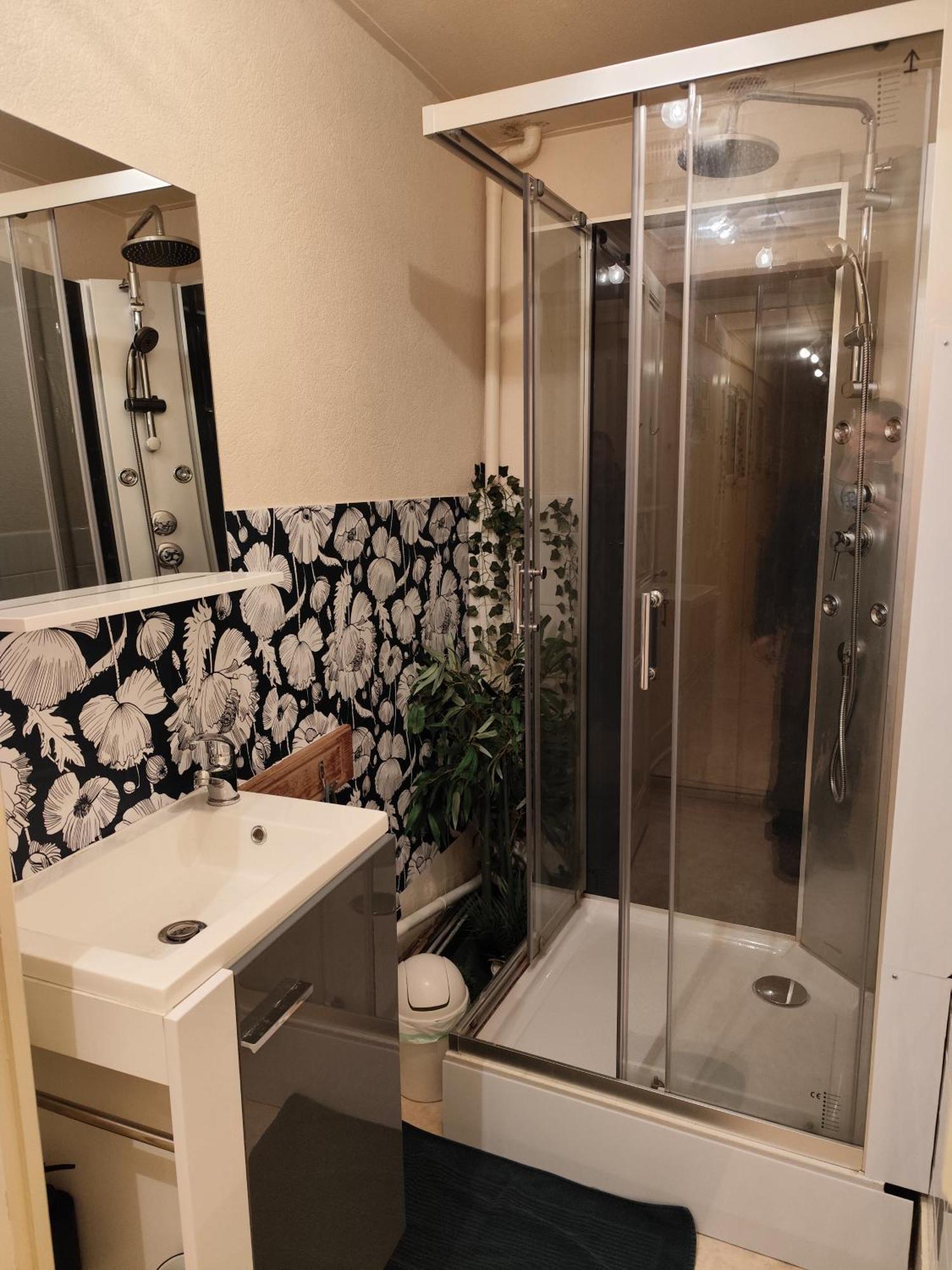 Le T3 Avec Deux Chambres Сен-Клод Экстерьер фото